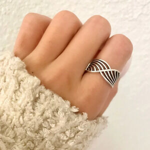 925 Sterling Silver Geometric Wave Ring Minimalist Ring Dainty Boho Ring